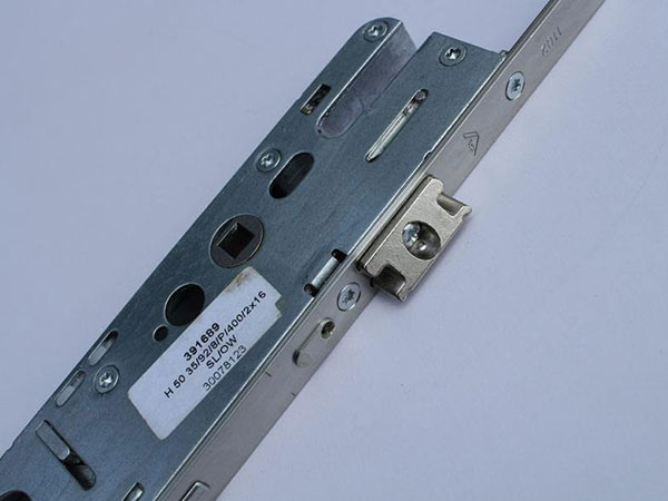 深圳iphone維修價格表-(平板電腦連不上無線網是怎么回事)